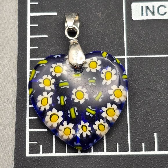 Murano Style Millefiori Heart Pendant 1.5" White Daisy Mosaic 18k GP Bail - Picture 9 of 10